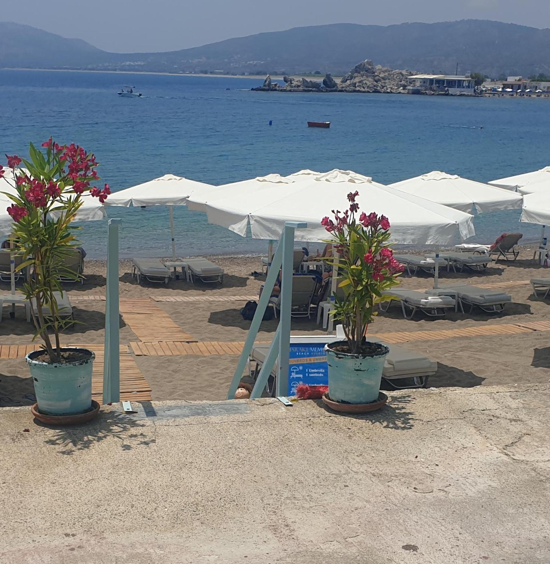 Haraki Memories Beach Studios Buitenkant foto